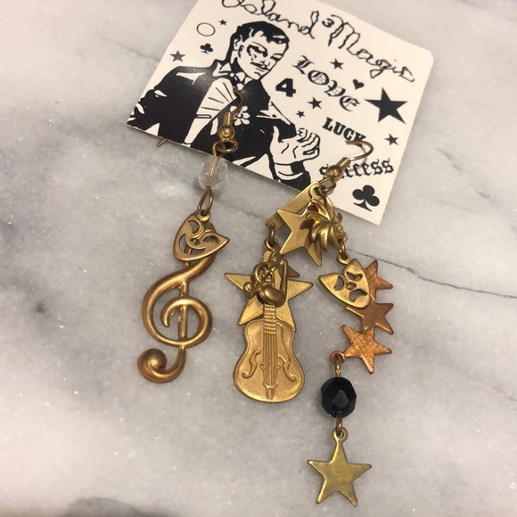 Vintage Island Magic Spiritual Mismatched Charm Earrings-Boutique - Picture 1 of 2